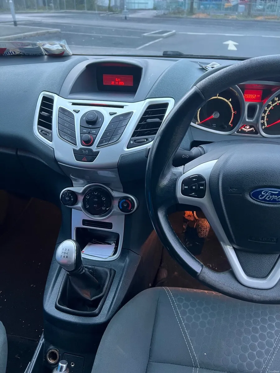 Ford Fiesta 2009 - Image 4