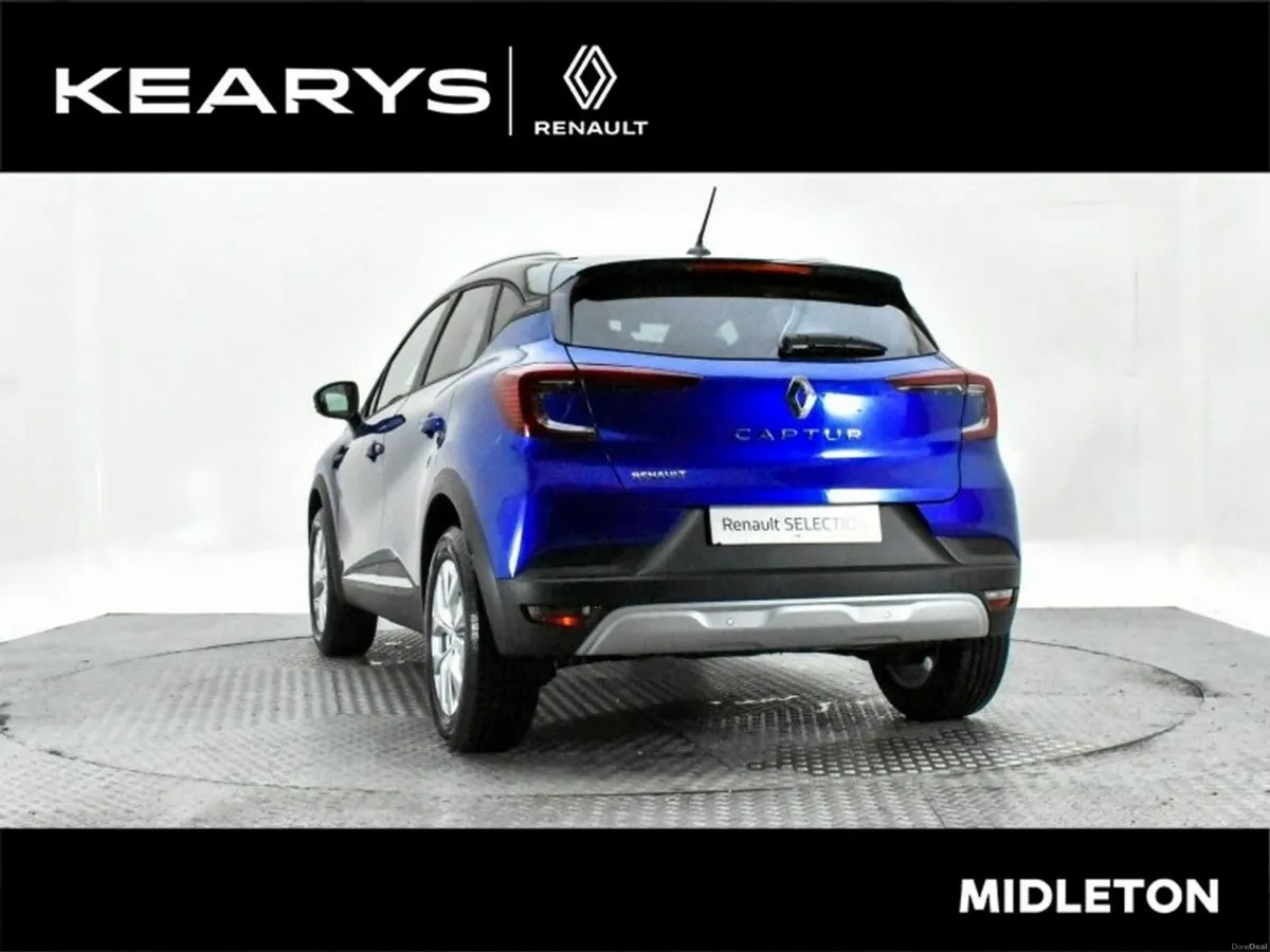 Renault Captur Tce 130 EDC Iconic Automatic Low Km - Image 2