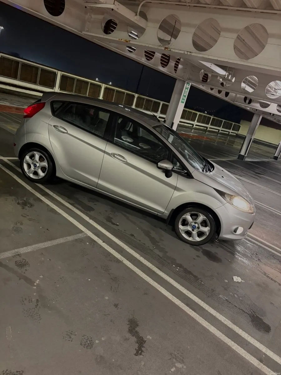 Ford Fiesta - Image 2