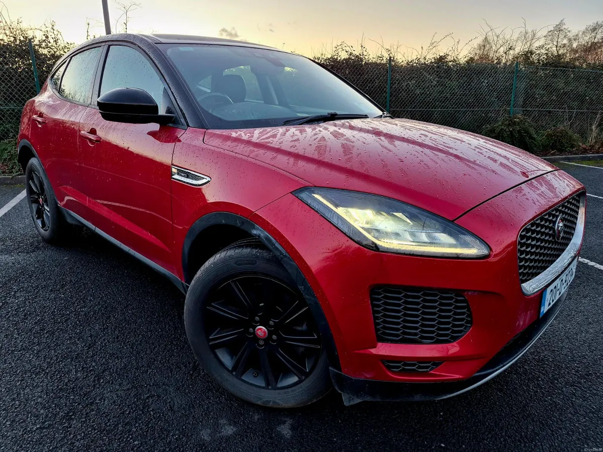 2020 JAGUAR E-PACE 2.0 D 150PS CHEQUER CHEQUERED - Image 1