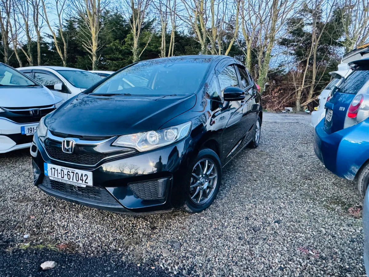 2017 Honda Fit 1.5 Hybrid Automatic - Image 2