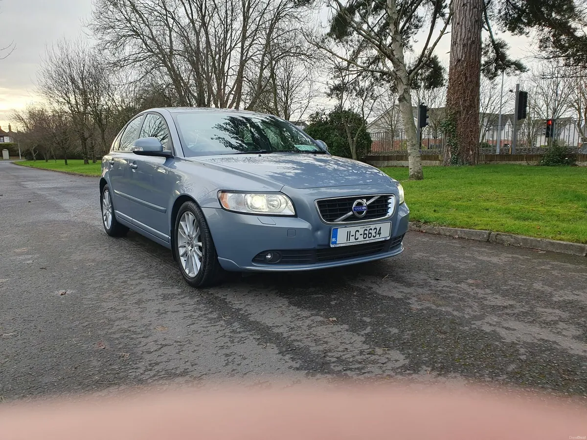 Volvo S40 Spotless - Image 1