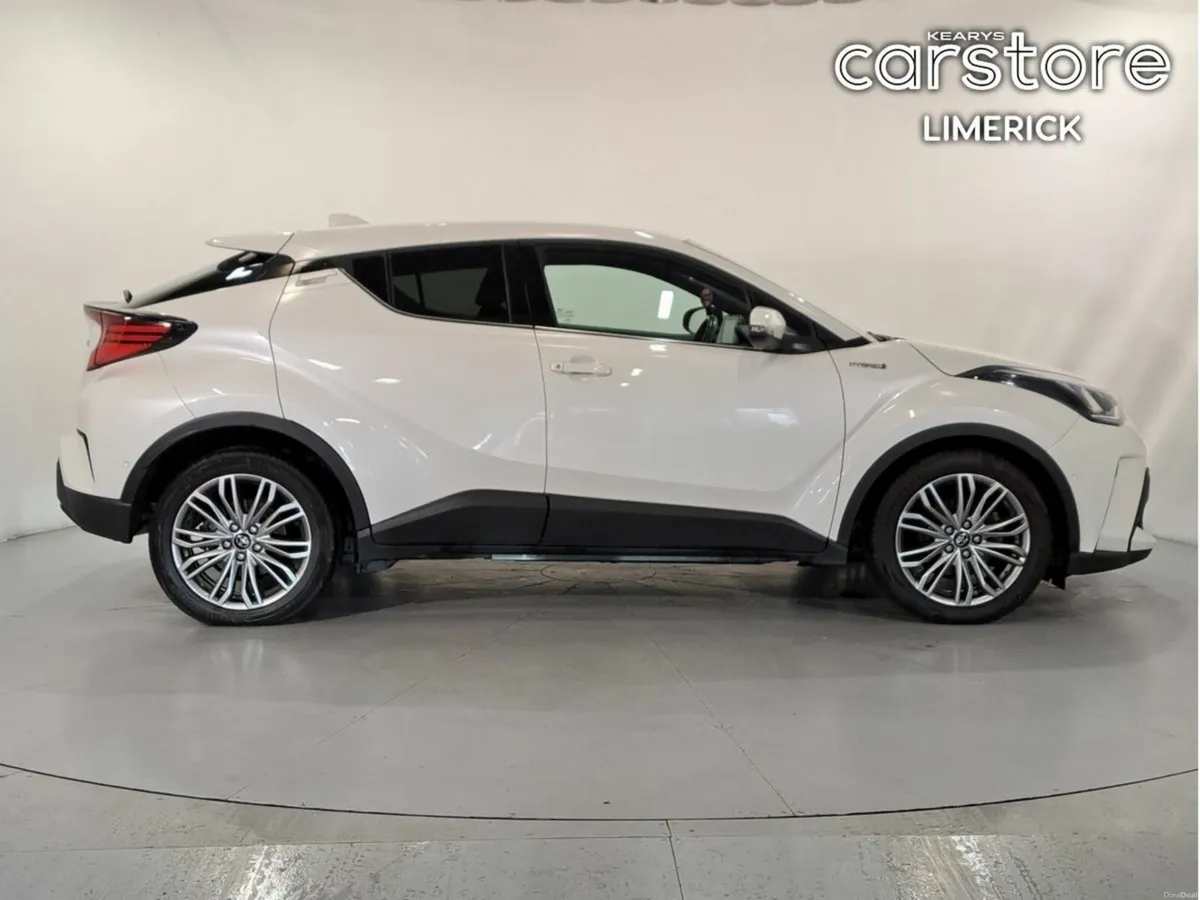 Toyota C-HR 1.8 HYBRID SOL - Image 2