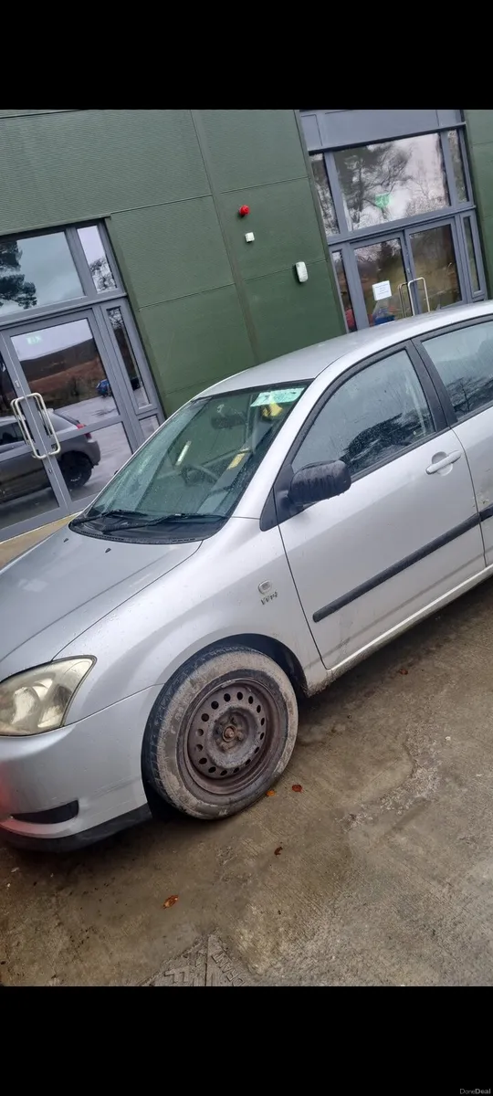 Toyota corolla t2 - Image 1