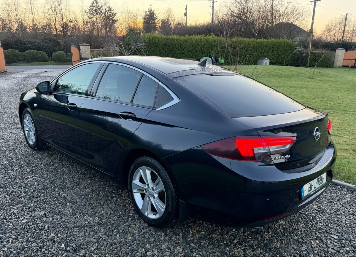 Opel Insignia - Image 4