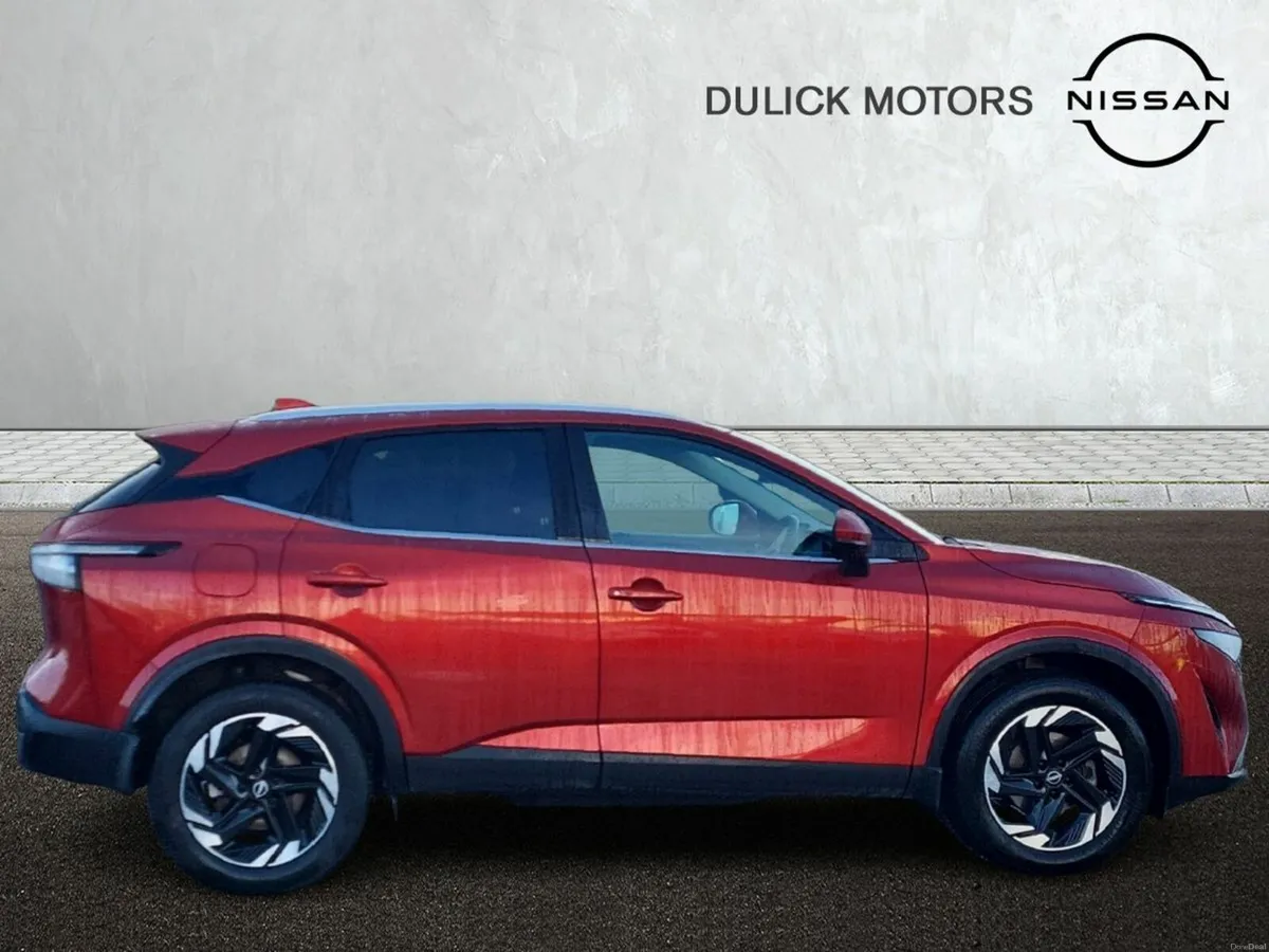 Nissan Qashqai 1.3 PET MILD HYBRID SV PREMIUM - Image 3