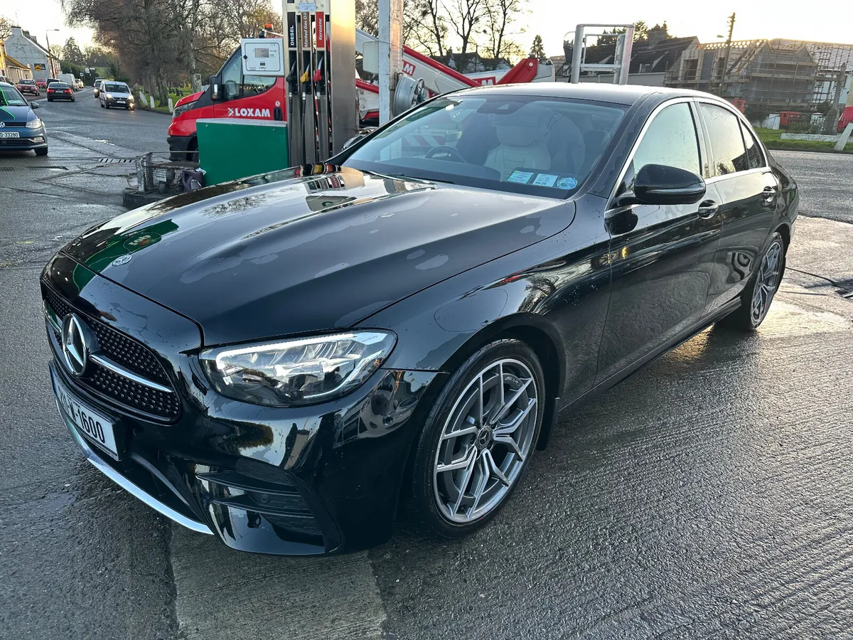 Mercedes-Benz E220 AMG Line - Image 1