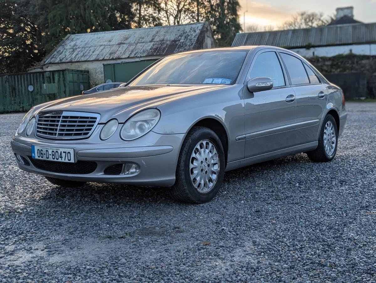 2006 Mercedes-Benz E-Class 1.8 Petrol - Image 2