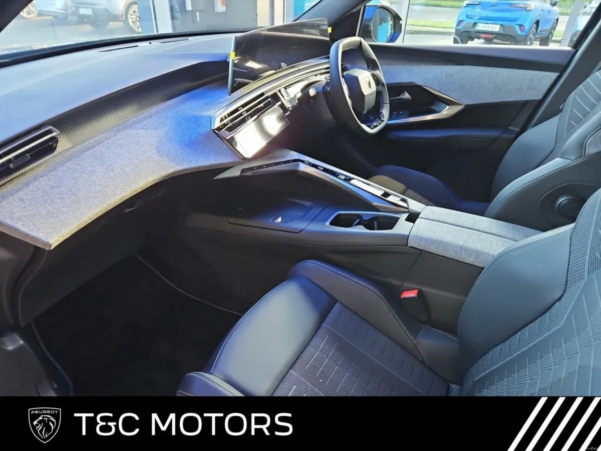 Peugeot 3008 GT Hybrid Model - *Huge Spec* - Image 4