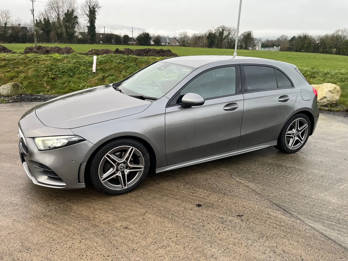 Mercedes-Benz A 180 Amg Line Executive - Image 4