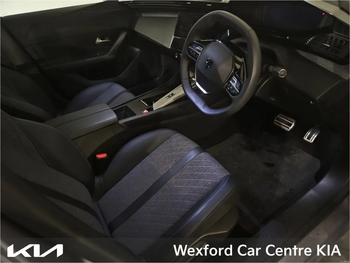 Peugeot 408 1.2 Puretech 130bhp Auto Allure Pack - Image 3