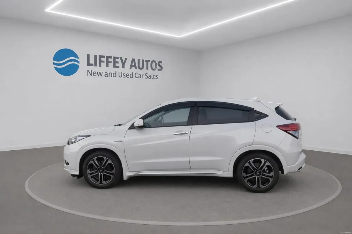 HONDA VEZEL 2016 Automatic HYBRID TOP SPEC DUBLIN - Image 6