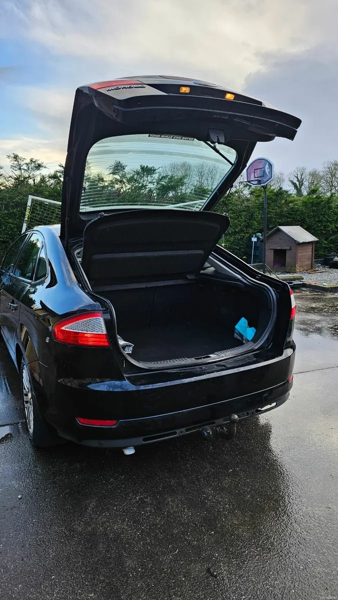 Ford Mondeo 2010 - Image 2