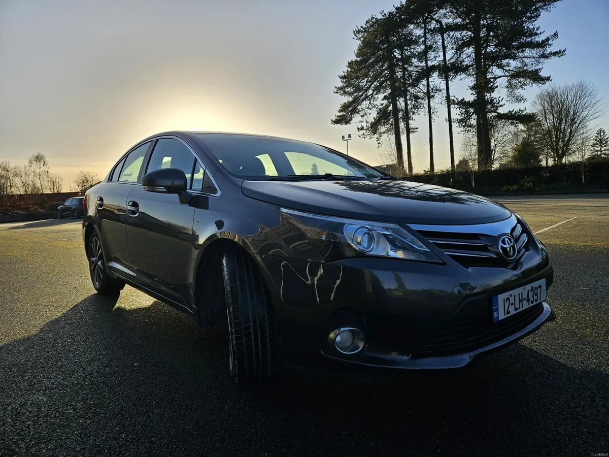 2012 TOYOTA Avensis 2.0 diesel - Image 2