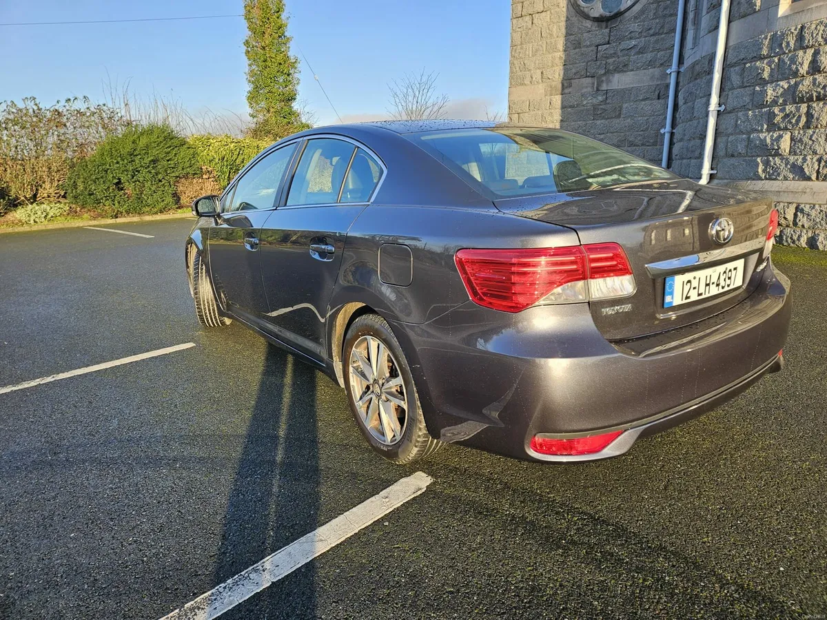 2012 TOYOTA Avensis 2.0 diesel - Image 4