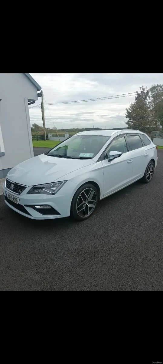 SEAT Leon 2020 Sportstourer DSG FR - Image 3