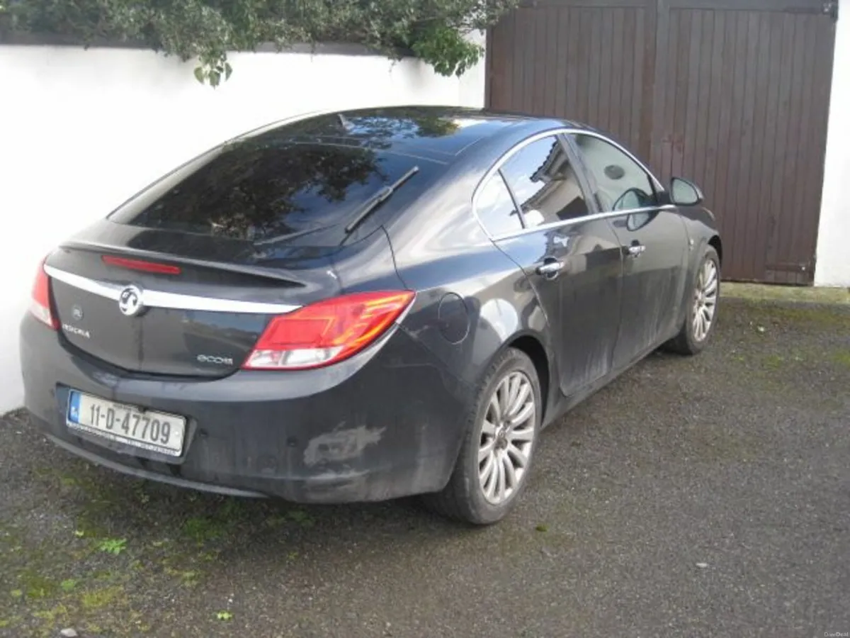 Vauxhall Insignia 2011 - Image 2