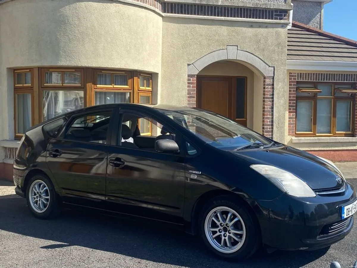 2008 Toyota Prius - Image 1