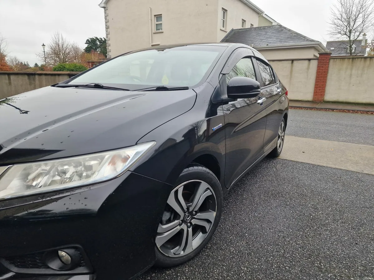 ✨ Honda Grace EX2016 Fresh 2-Year NCT |Low Mileage - Image 1