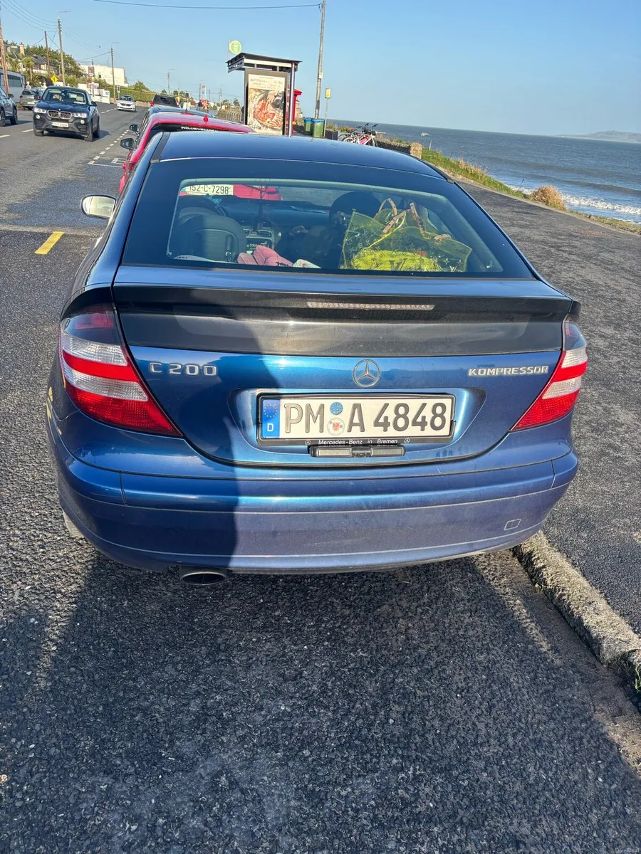 Mercedes Coupé C200 Automatic - Image 4