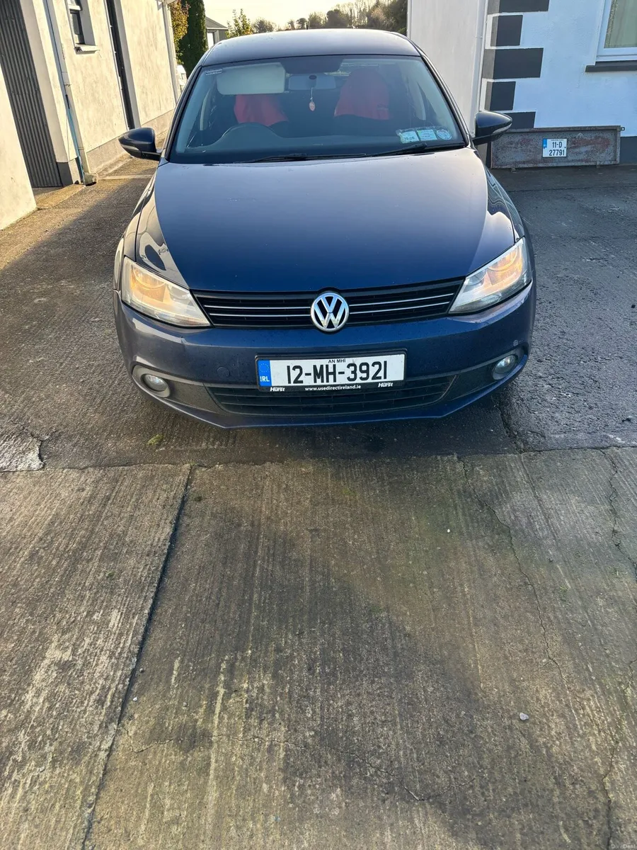 Volkswagen Jetta - Image 2