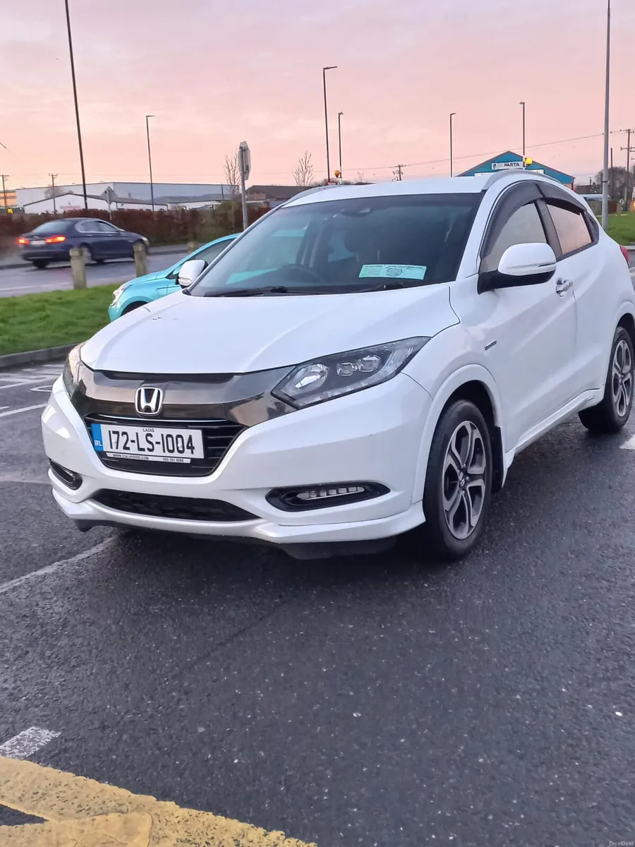 Honda Vezel 2017 - Image 3