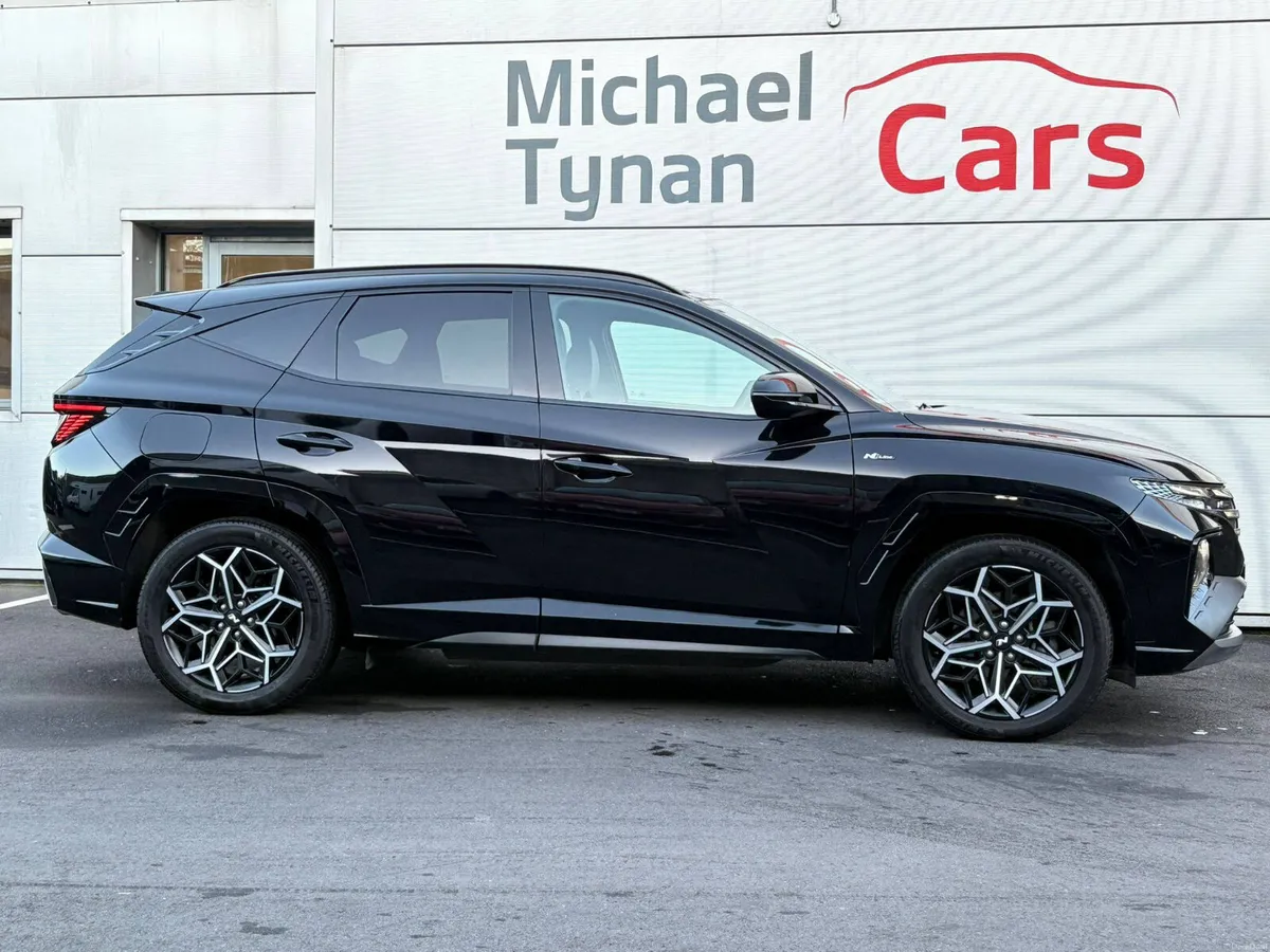 23 Hyundai Tucson NLine 1.6 PHEV Panoramic Sunroof - Image 2