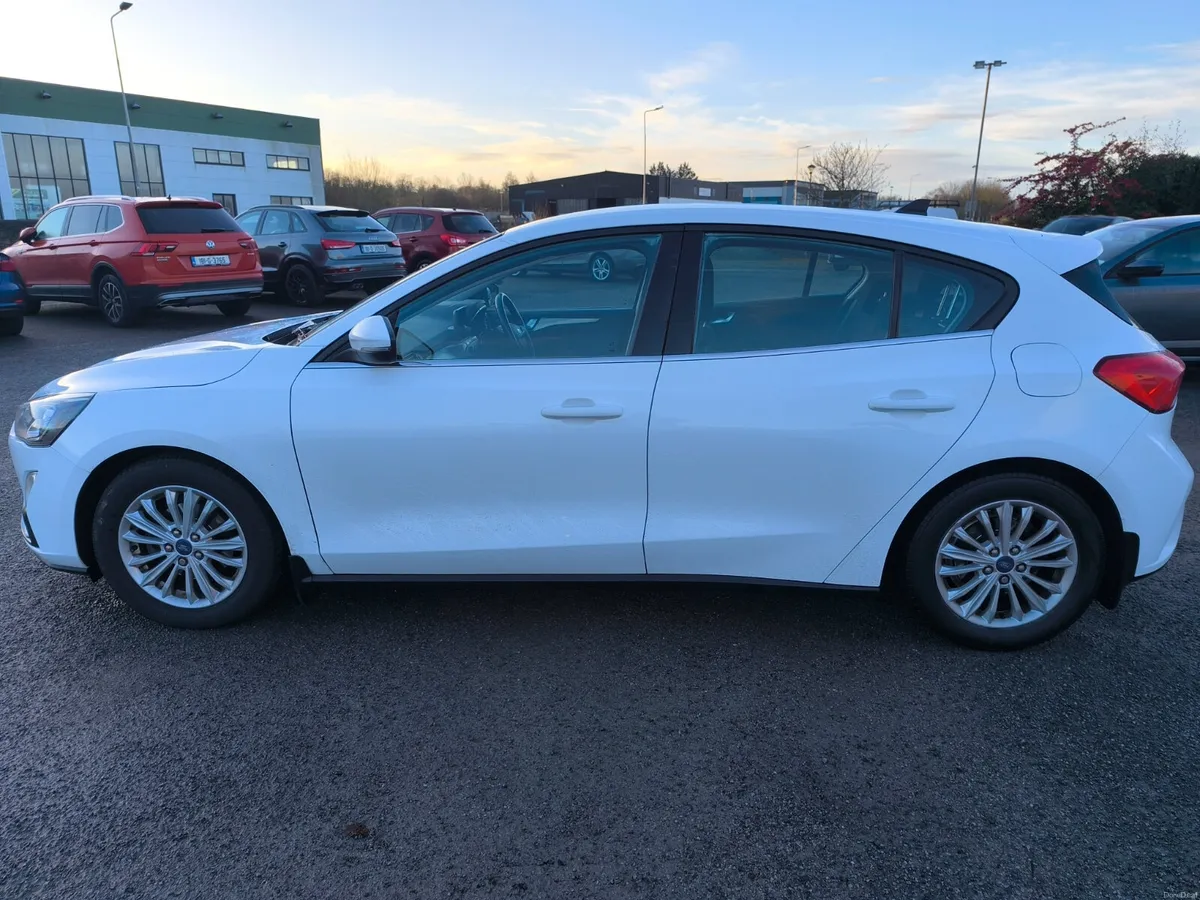 211 Ford Focus 1.5 Diesel. Only 13750 - Image 3