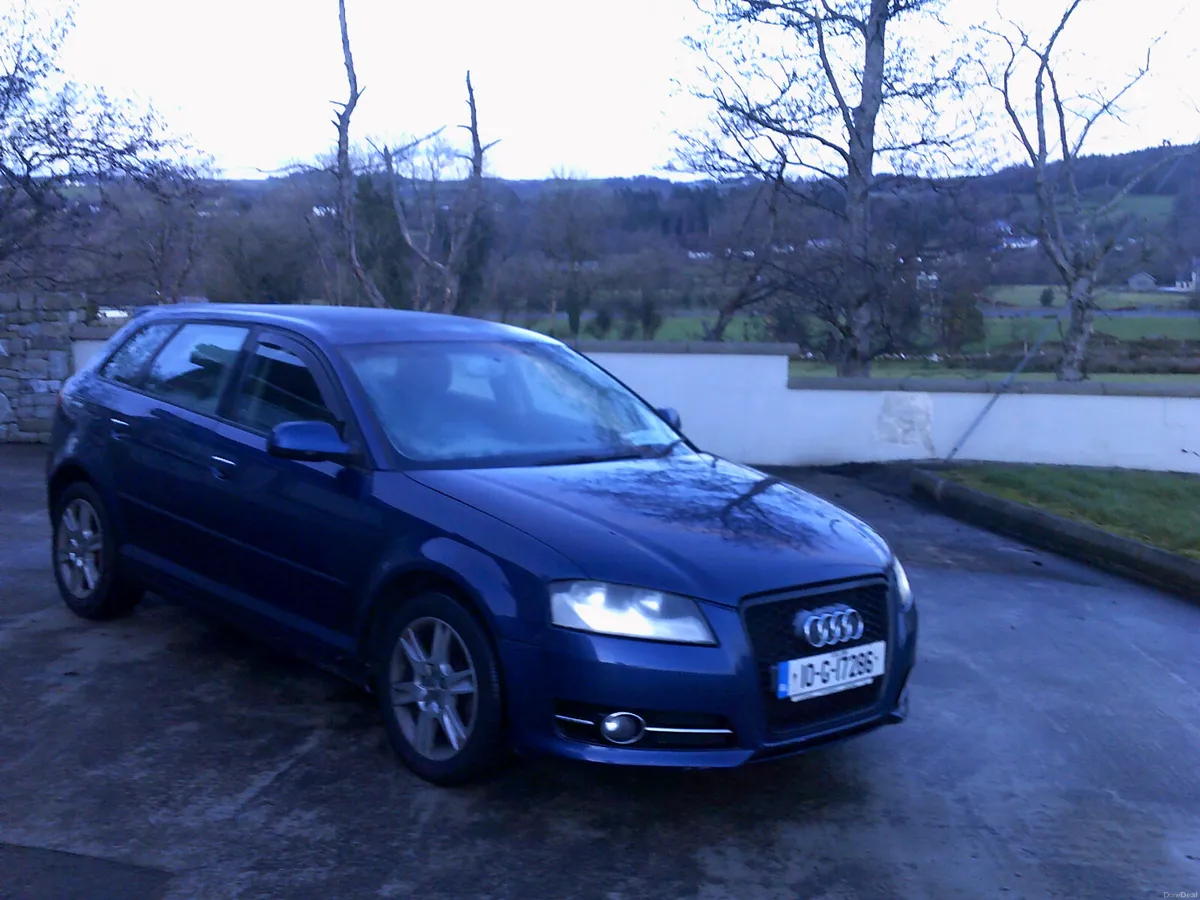 Audi A3 2010--automatic - Image 1