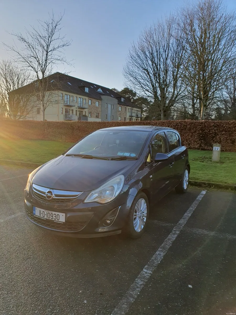 1.2 Petrol Opel Corsa 2011 Luxury Trim - Image 1