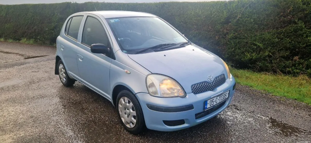 Toyota yaris - Image 3