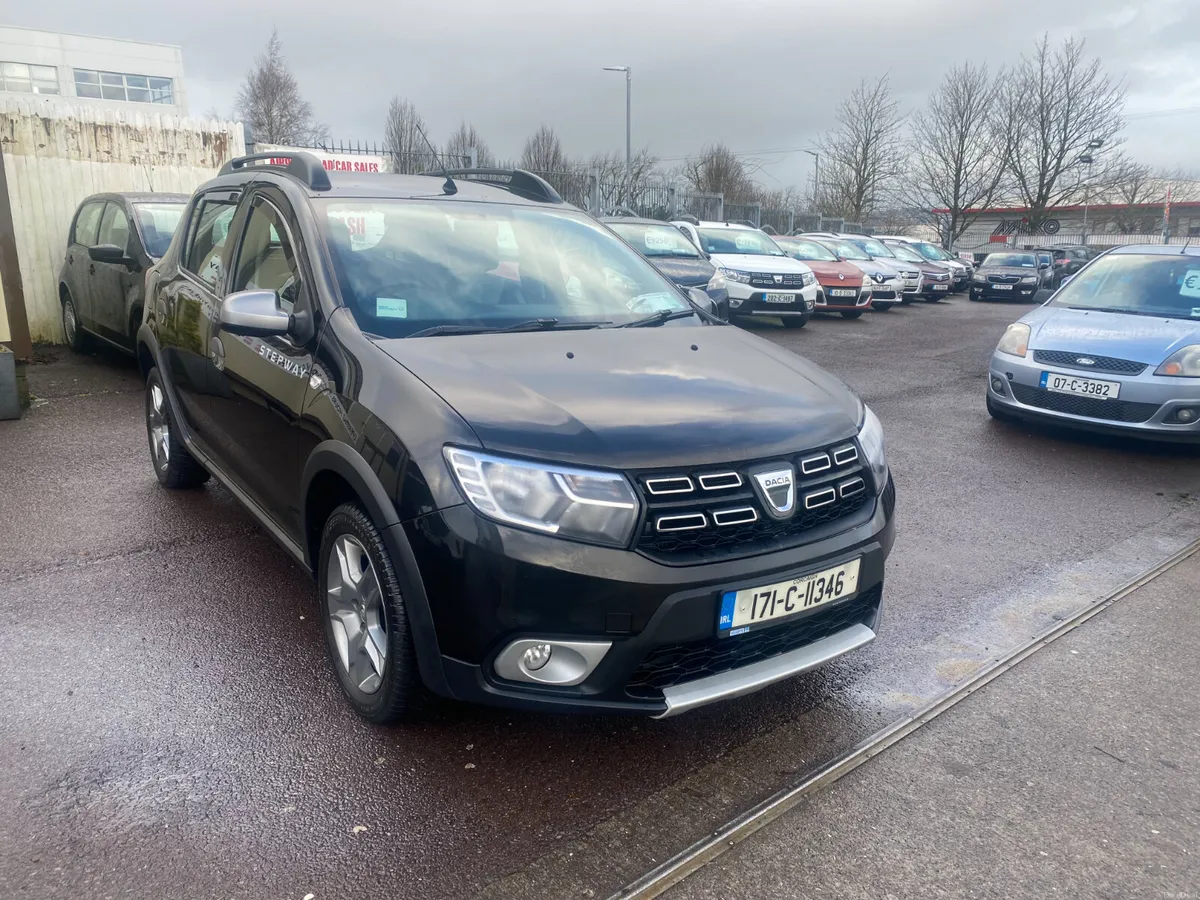 Dacia Sandero Stepway 2017 ONLY 95KLMS - Image 4