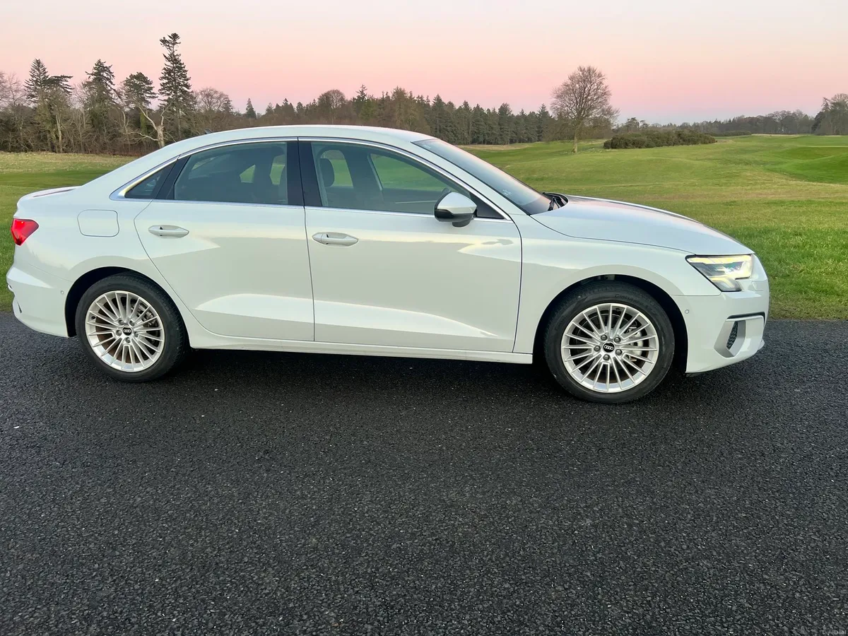 Audi a3 saloon top spec - Image 3
