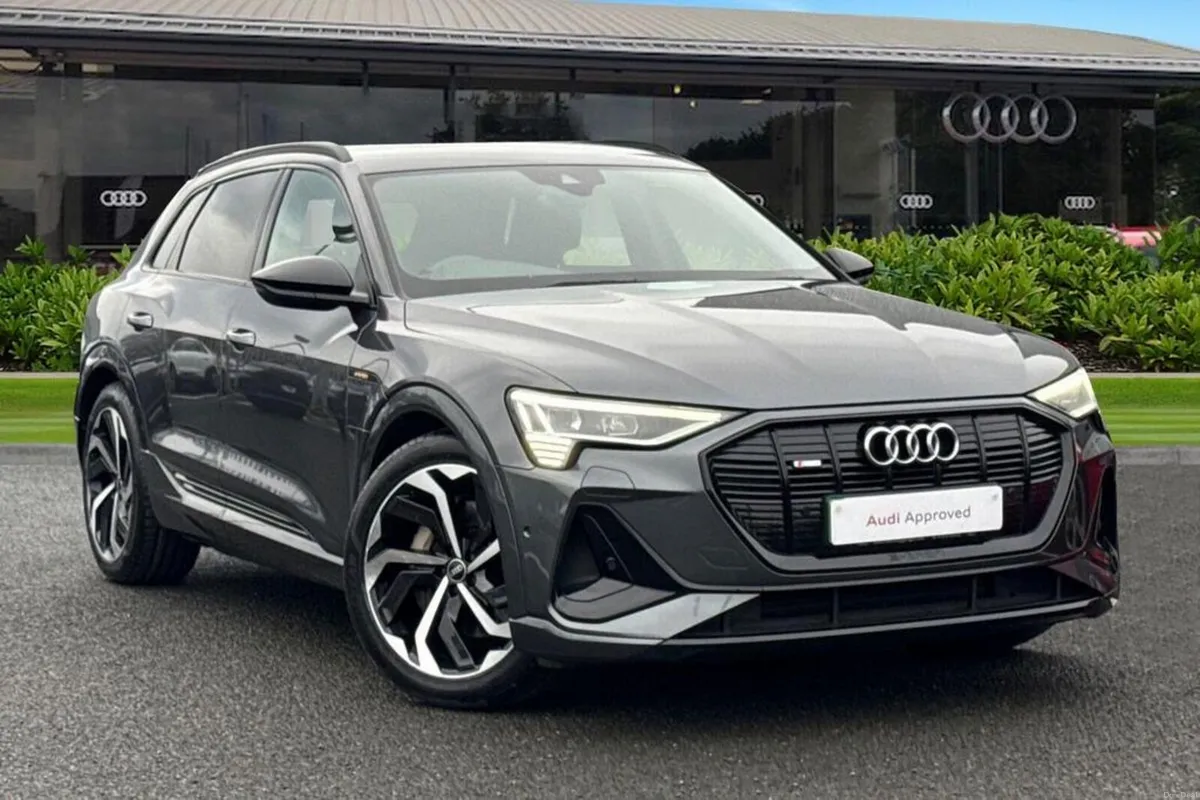 AUDI Etron 55 Quattro Sline Black Edition WARRANTY - Image 1