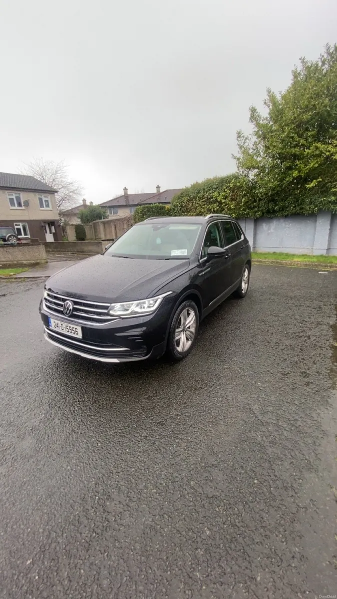 Volkswagen Tiguan - Image 3