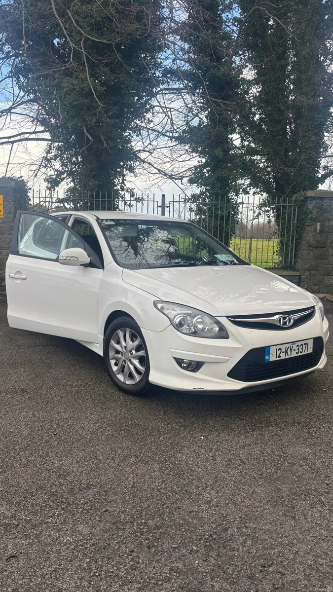 Hyundai i30 2012 - Image 1