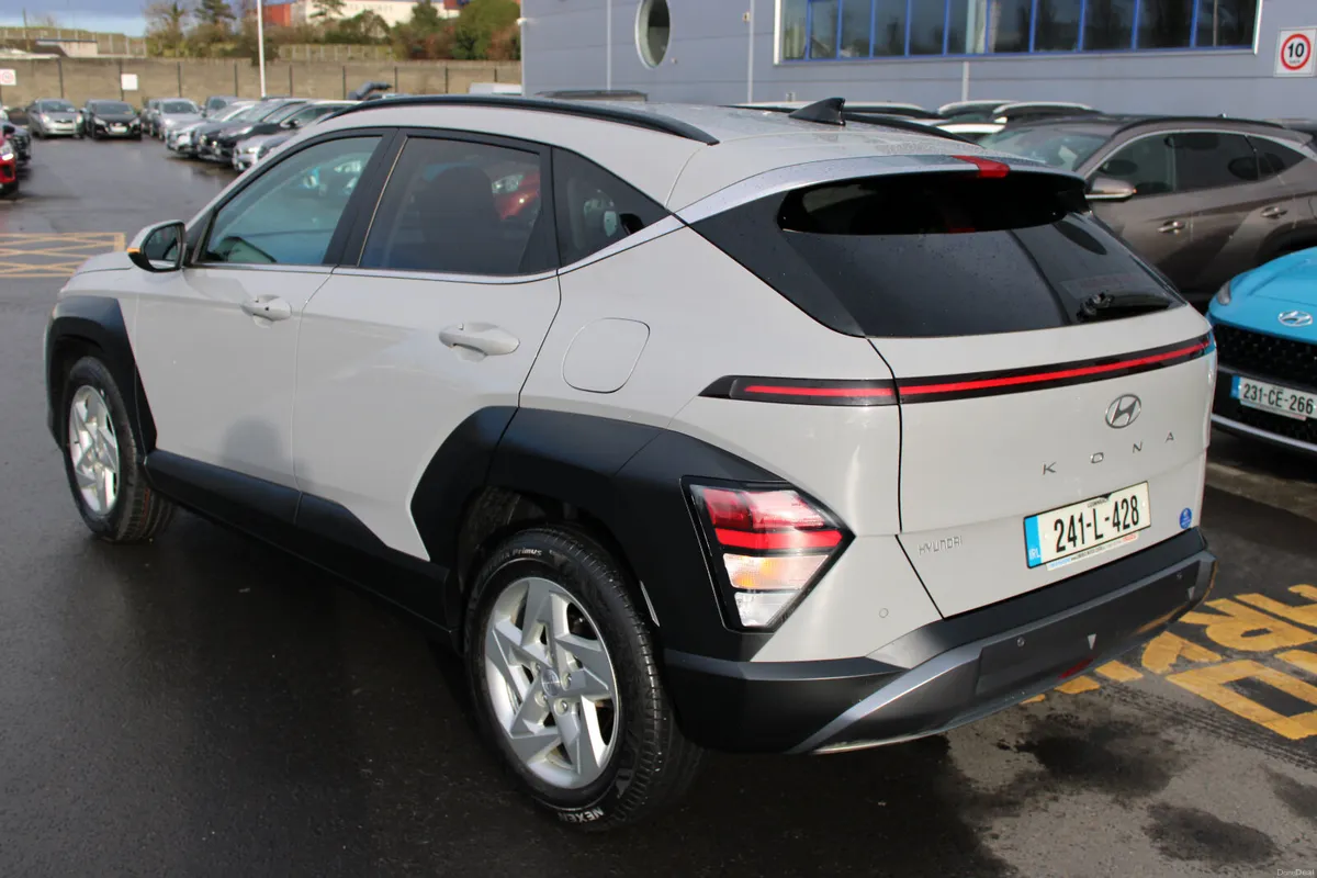 Hyundai KONA 2024 - Image 3