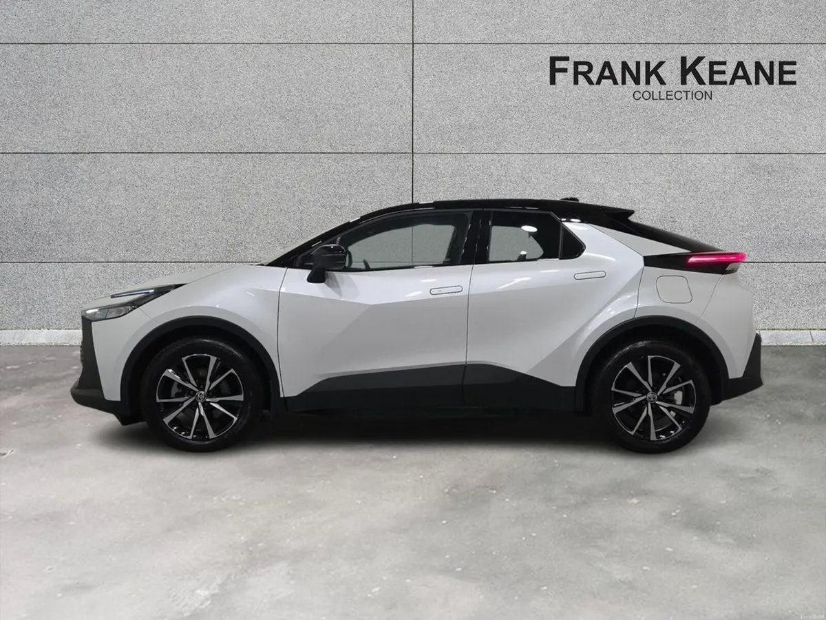 Toyota C-HR 2.0 PHEV Sport+ - Image 4