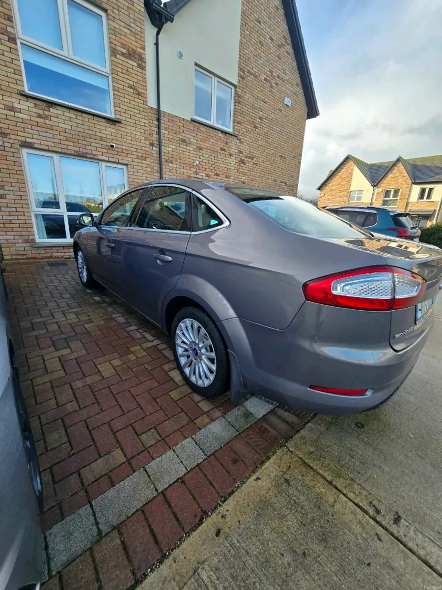Ford Mondeo 2011 2.0 Automatic - Image 3