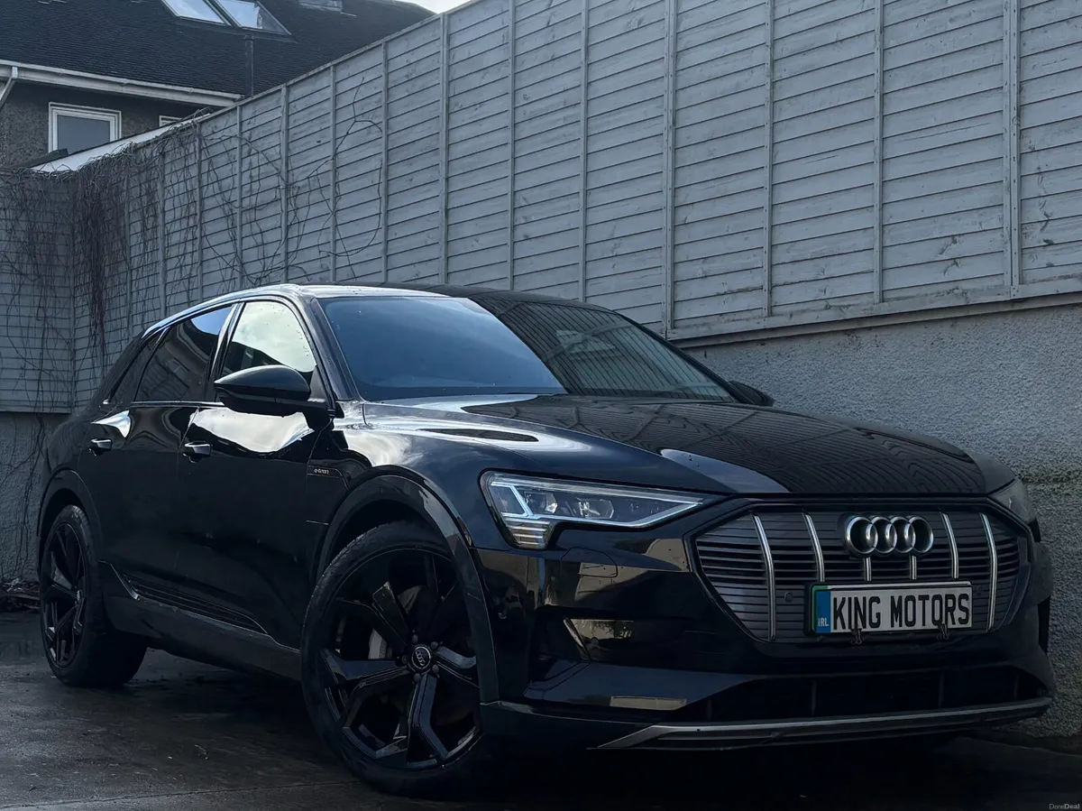 Audi e-tron 2021 TECHNIK 50 QUATTRO / 22" ALLOYS - Image 1