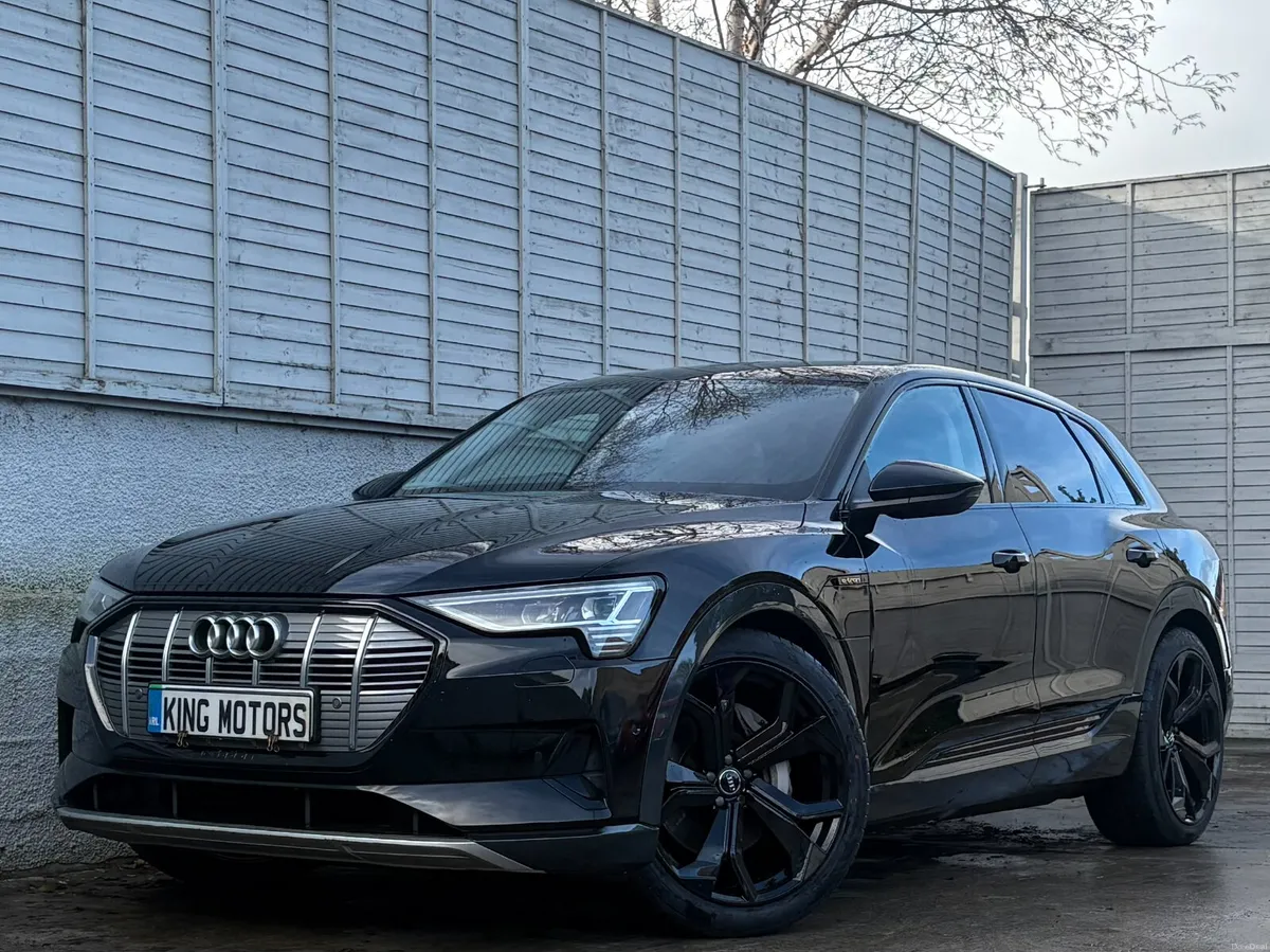 Audi e-tron 2021 TECHNIK 50 QUATTRO / 22" ALLOYS - Image 4