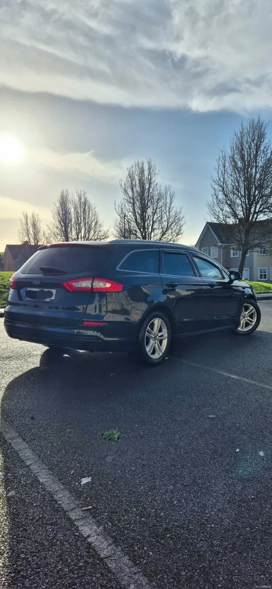 Ford Mondeo Estate Automatic - Image 2