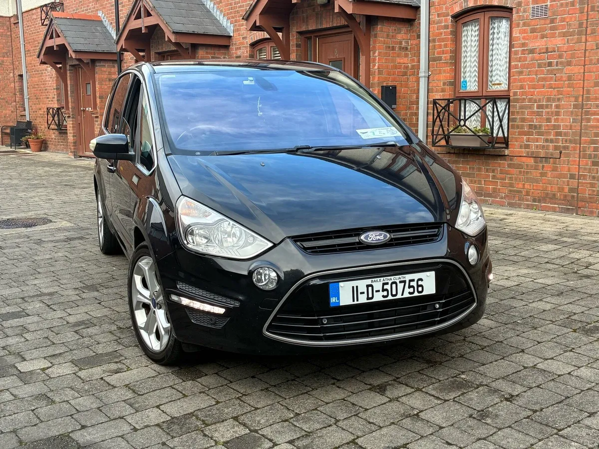Ford S- Max Titanium €3250 - Image 1