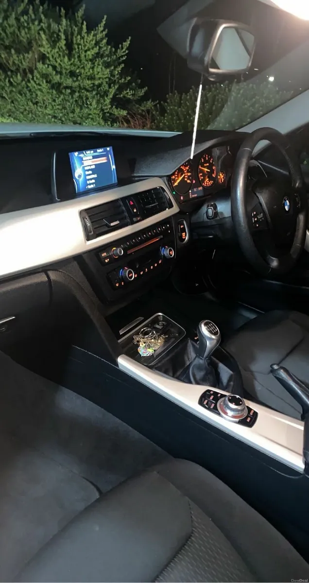 BMW 3-Series 2014 - Image 4