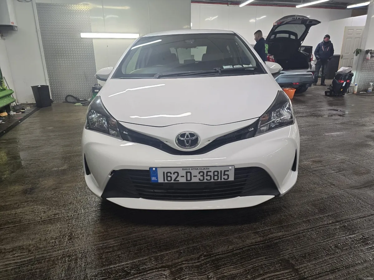 2016 Toyota Yaris Vitz Fresh NCT - Image 1