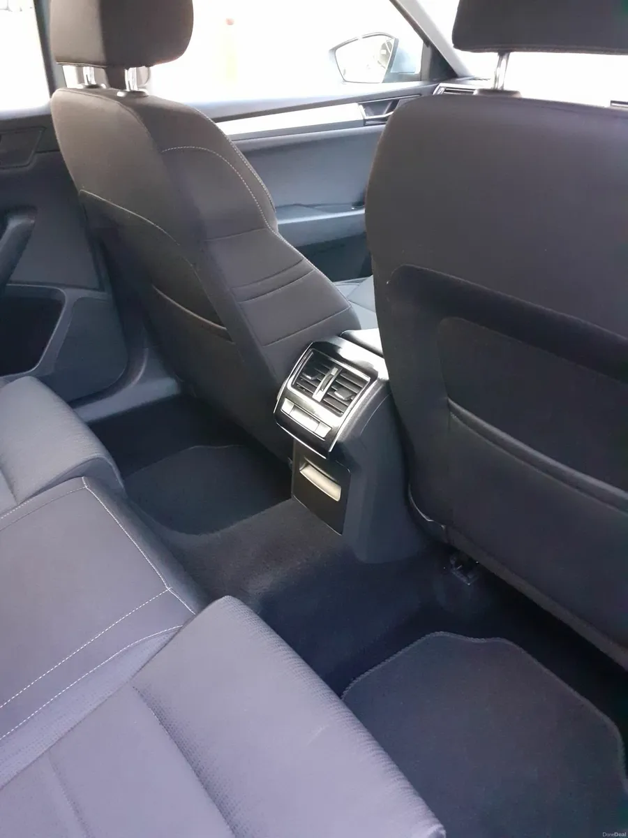 Skoda Superb 2018 - Image 4