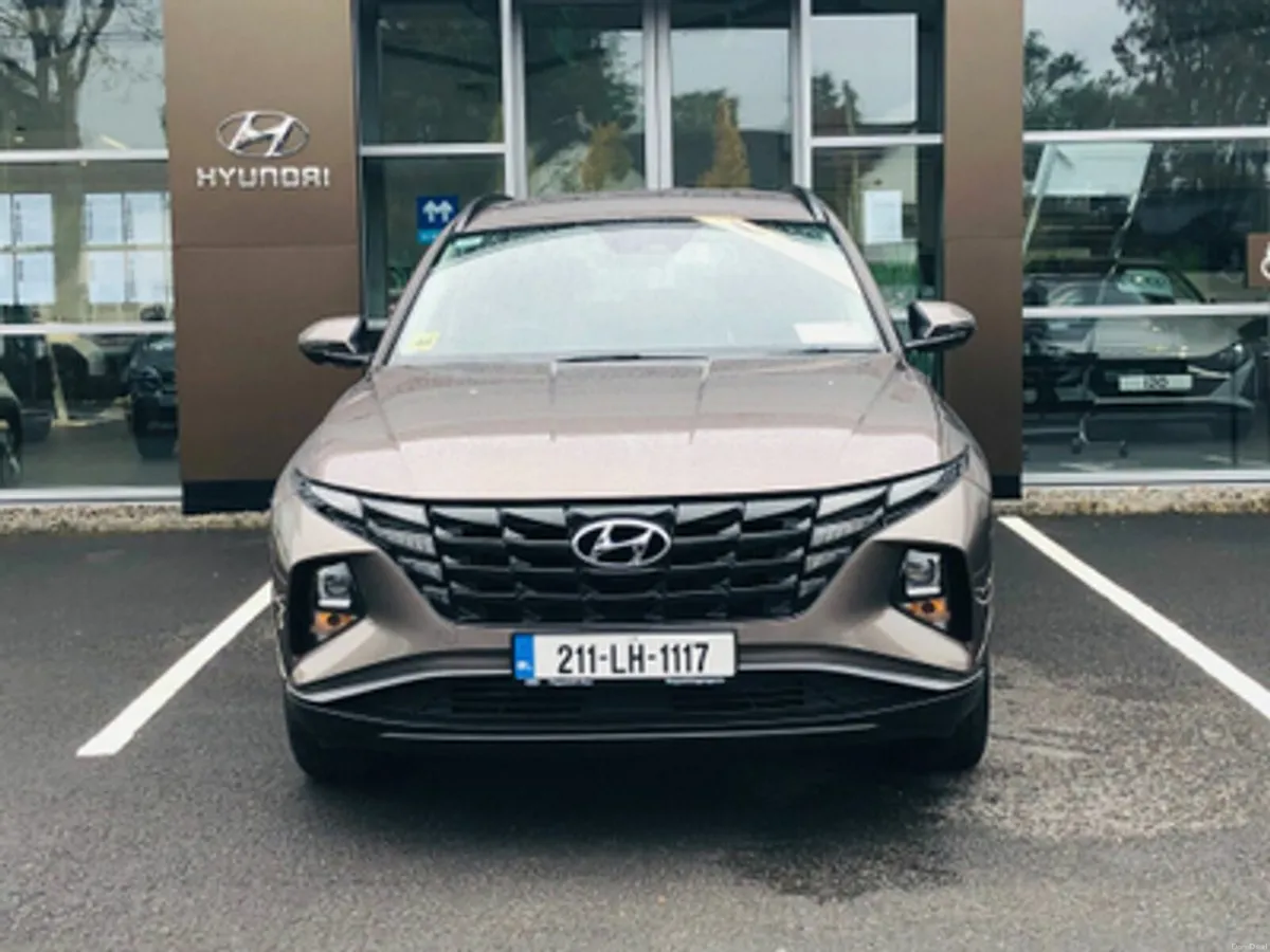 Hyundai Tucson Executive 1.6 Hybrid Automatic - Image 2