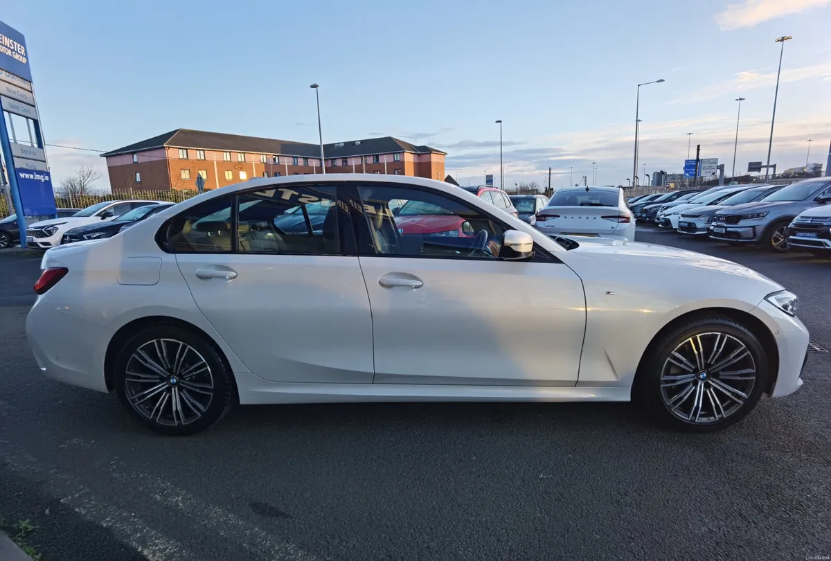 BMW 3 SERIES 330E M SPORT AUTOMATIC PHEV - Image 4
