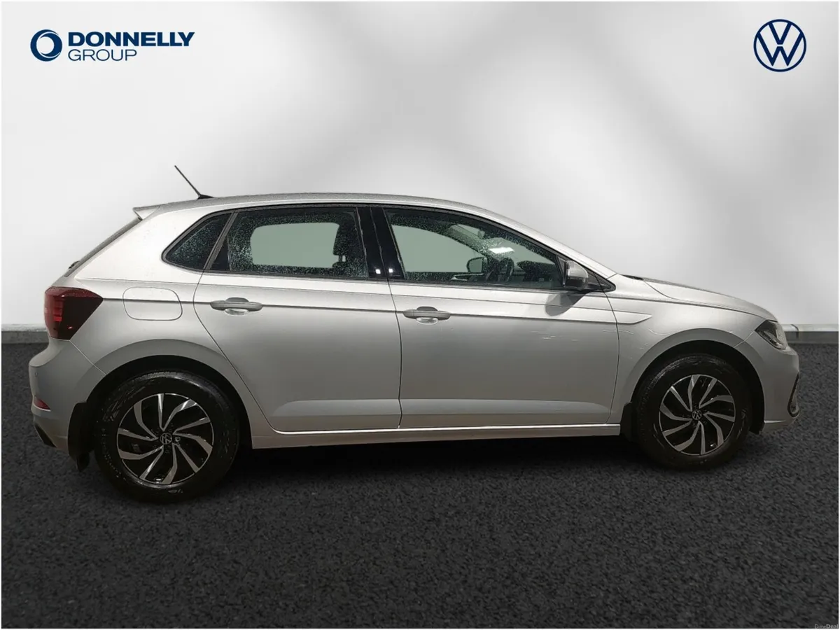 Volkswagen Polo Hatchback Life - Image 4