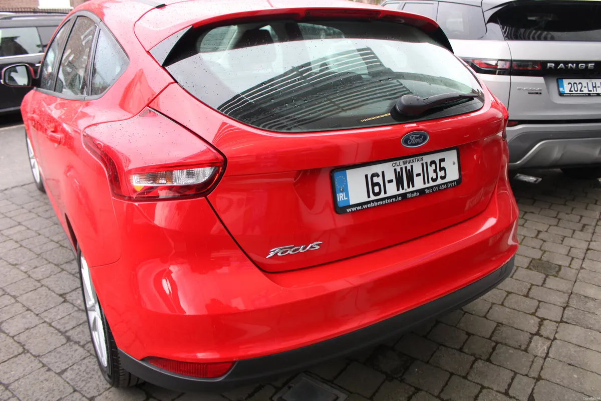Ford Focus 1.5 TDCI STYLE 2016 - Image 3